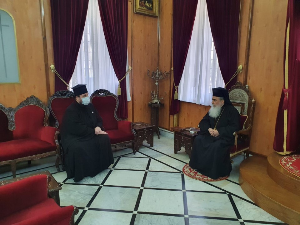 Superiorul asezamintelor romanesti la locurile sfinte la patriarhul ierusalimului