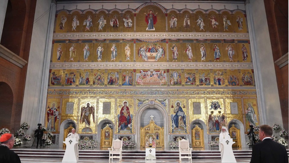 Record mondial Catedrala Mantuirii Neamului detine cel mai mare iconostas ortodox
