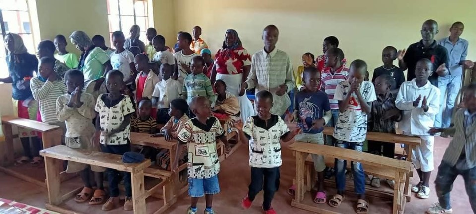 Ajutoare din cisnadie pentru tineri si copii din kenya