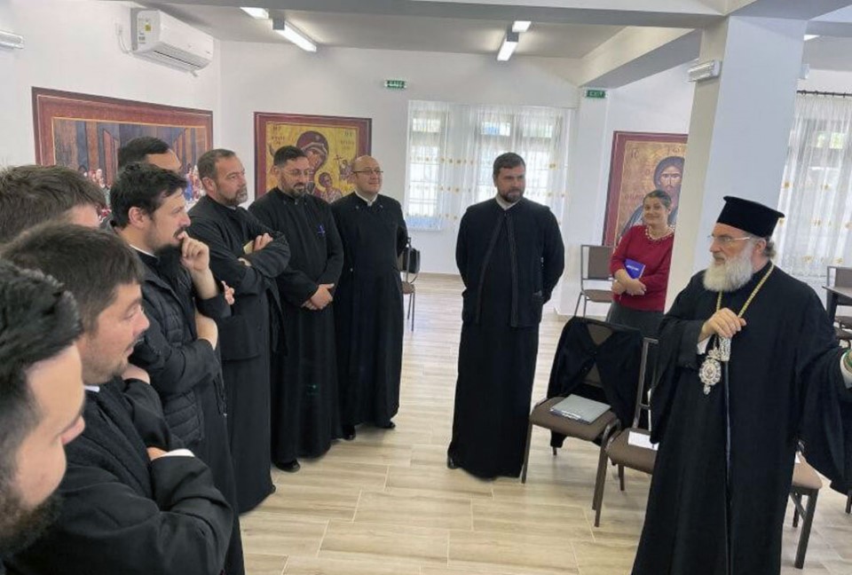 Curs de formare pentru lucrul cu tinerii pentru preoti din bacau