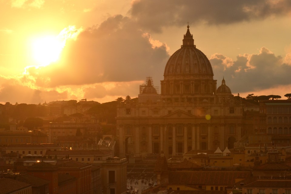 Free image/jpeg Resolution: 4608x3072, File size: 1.68Mb, Vatican Rome sun