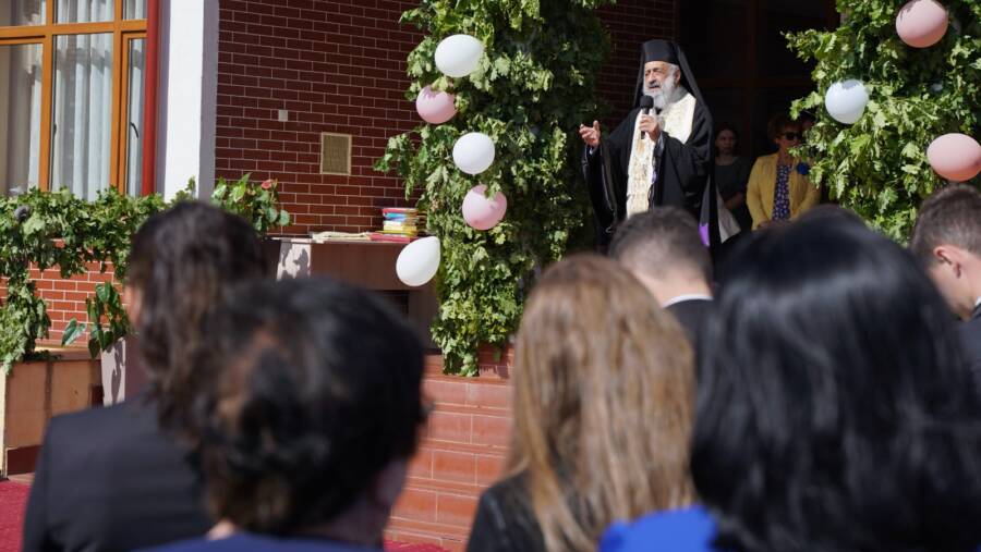 Arhiepiscopul Irineu catre elevii seminaristi din Alba Iulia