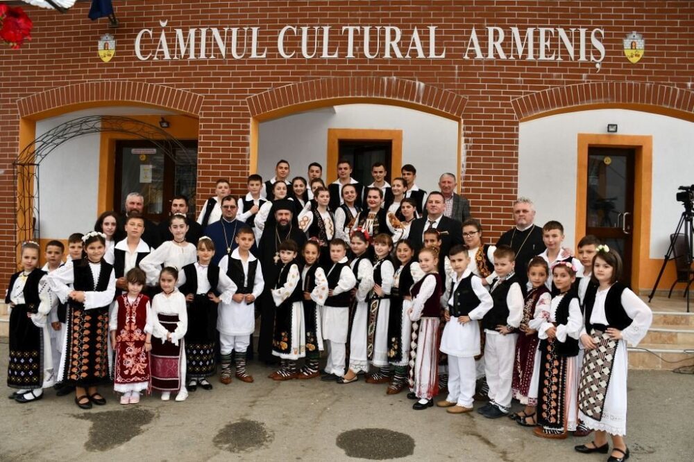 Binecuvantare la o parohie din judetul caras severin