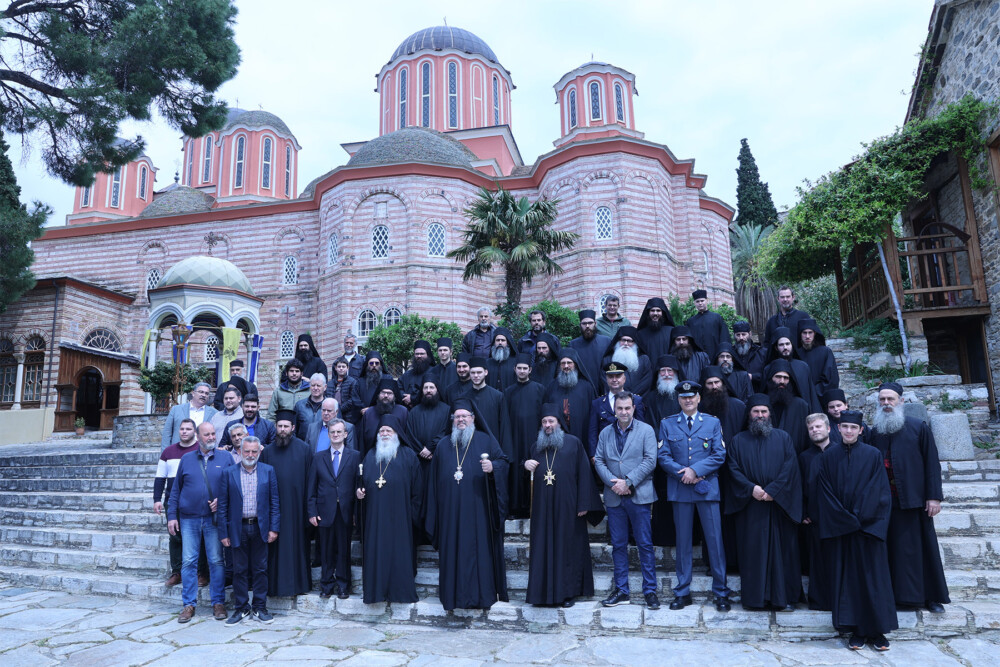 ιερα μονη ξενοφώντος
