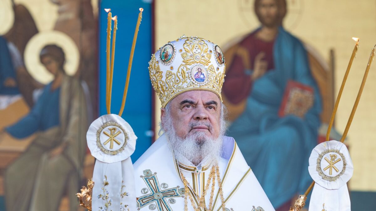 Patriarhul duhul libertatii de ce duhul sfant nu ia chip de om face prezenta lui hristos deplina