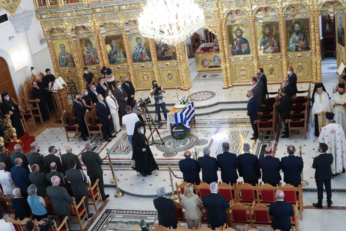 Υπουργός Οικονομικών – Μνημόσυνο