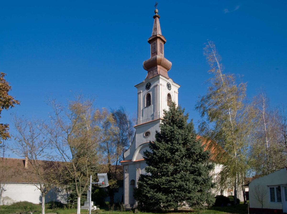 Biserica Romana din Grebenat