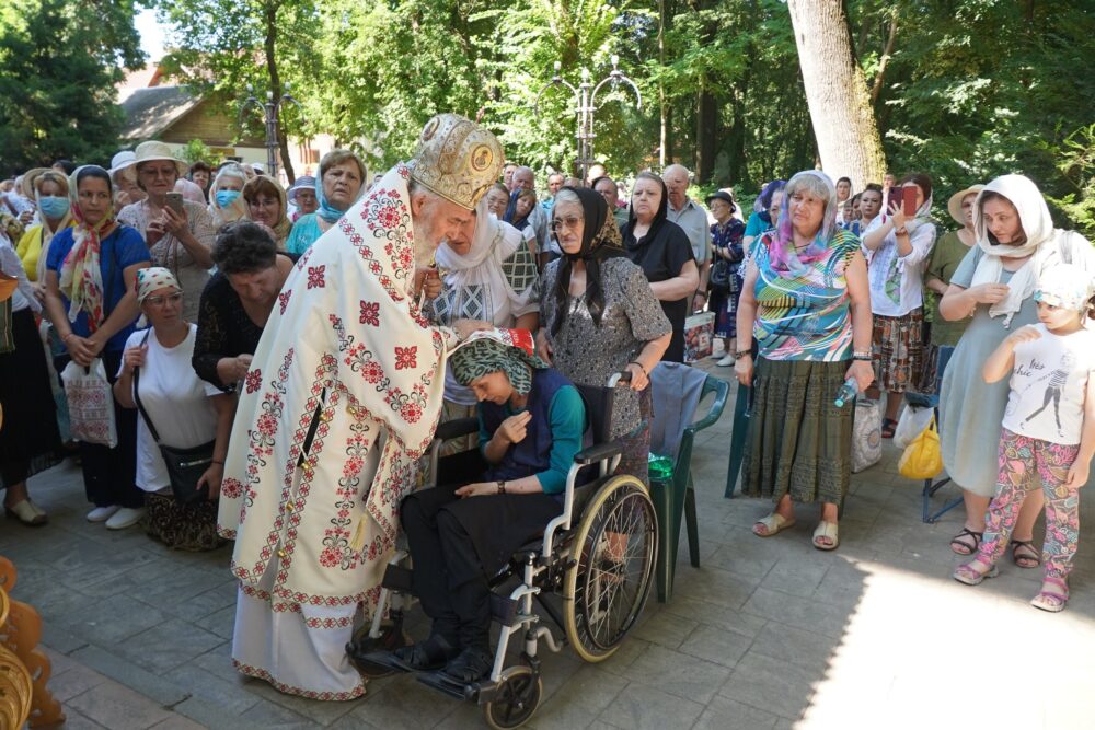 Sfantul Pantelimon cinstit in Statiunea Lacu Sarat din Braila