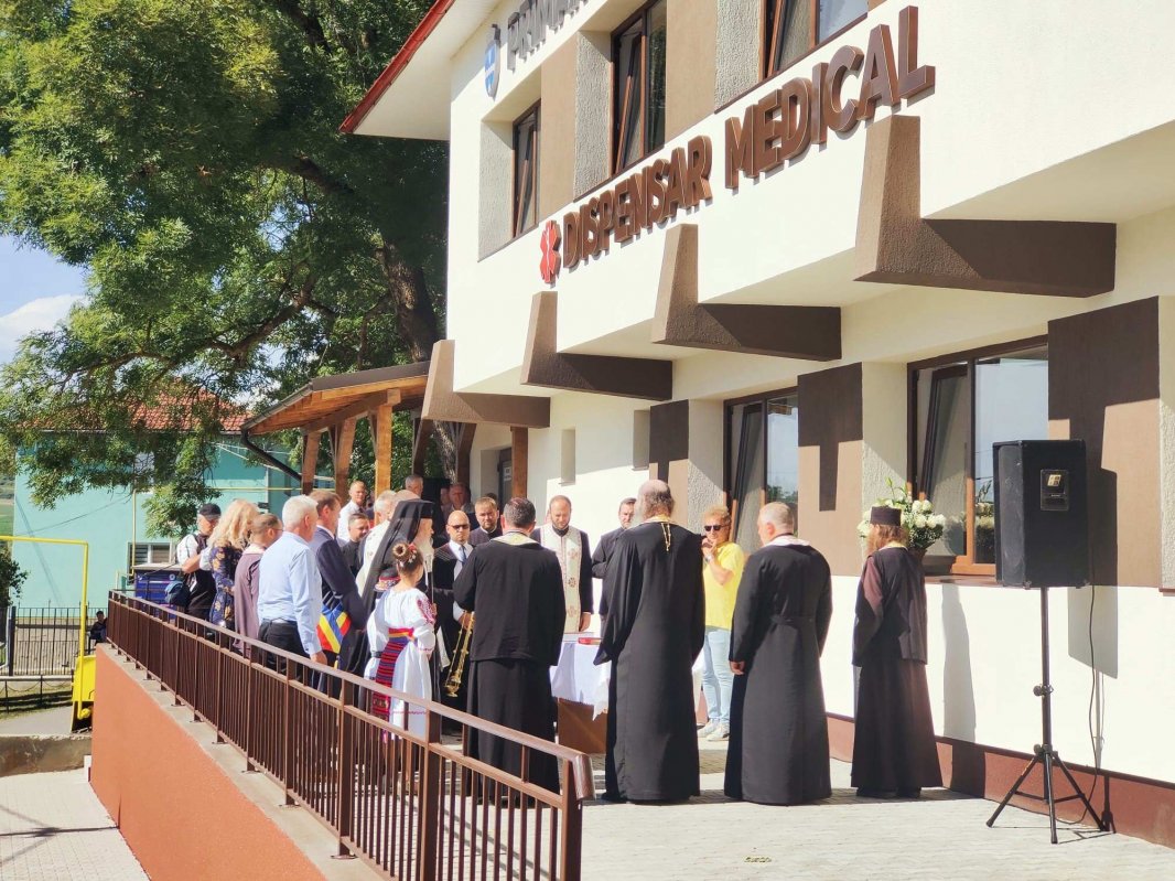Binecuvantarea lucrarilor de reabilitare la dispensarul din nuseni bistrita nasaud