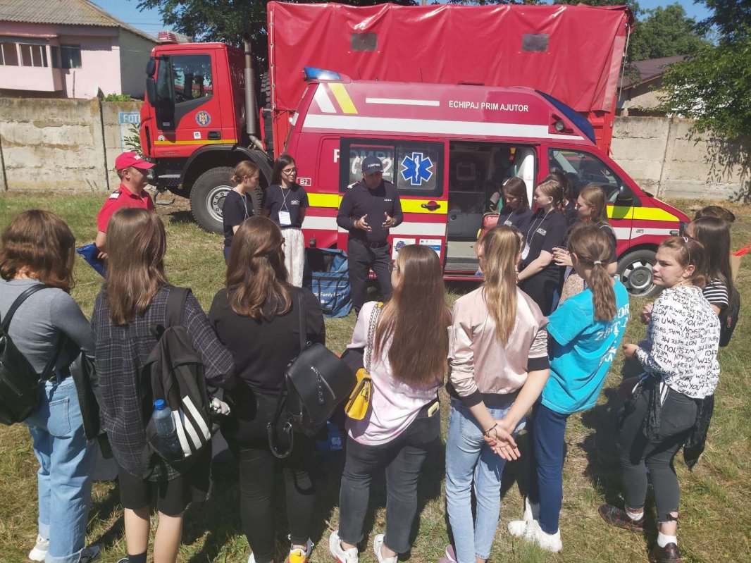 Instructaj privind situatiile de urgenta la parohia botosaneana avrameni
