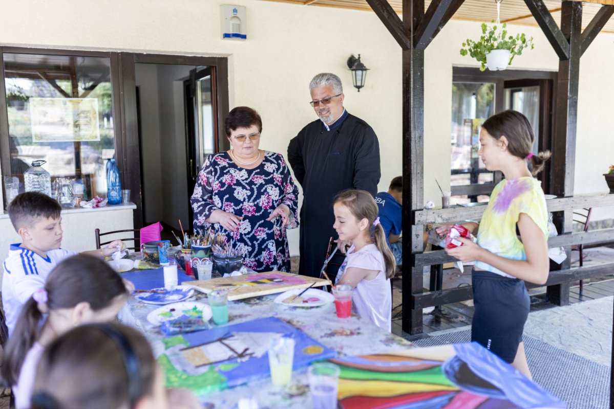 Peste 400 de copii in programul estival doxologia copiilor