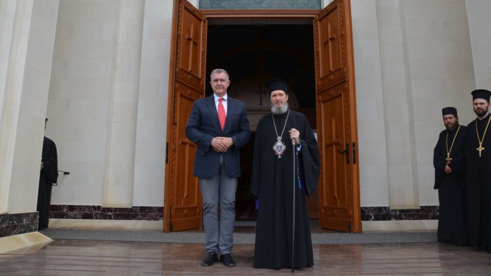 Episcopul Oradiei si Principele Radu al Romaniei