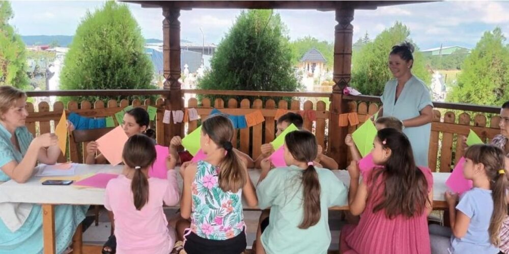 Activitati recreative sustinute de o parohie din valcea