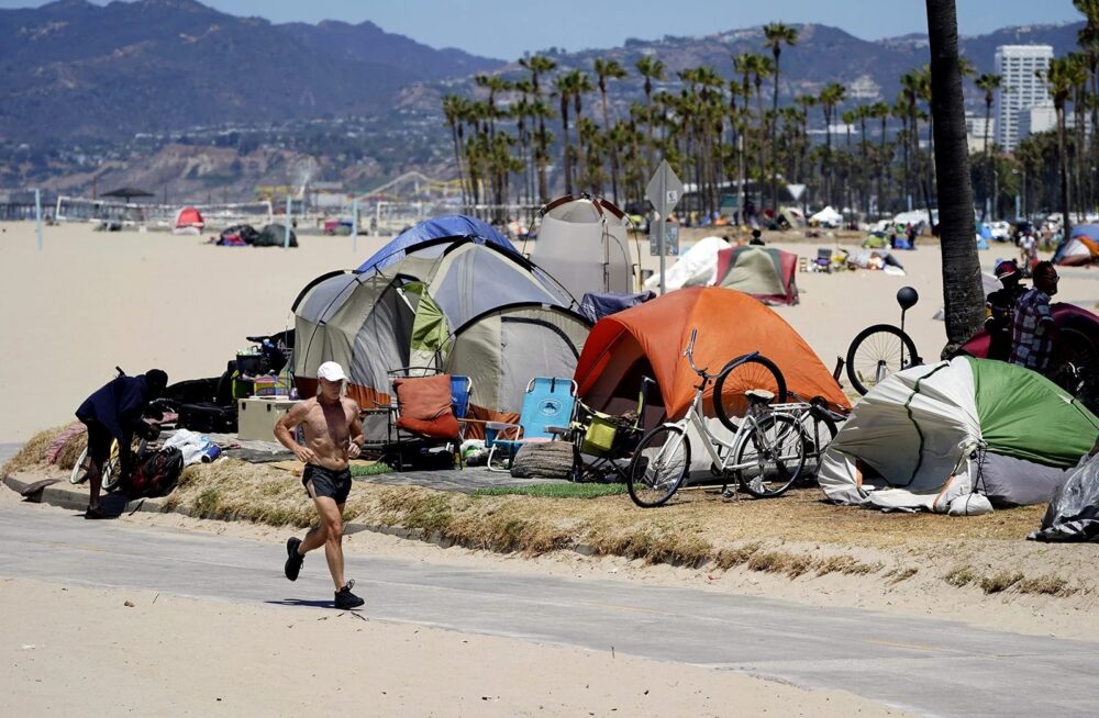 Webrns Homeless California1