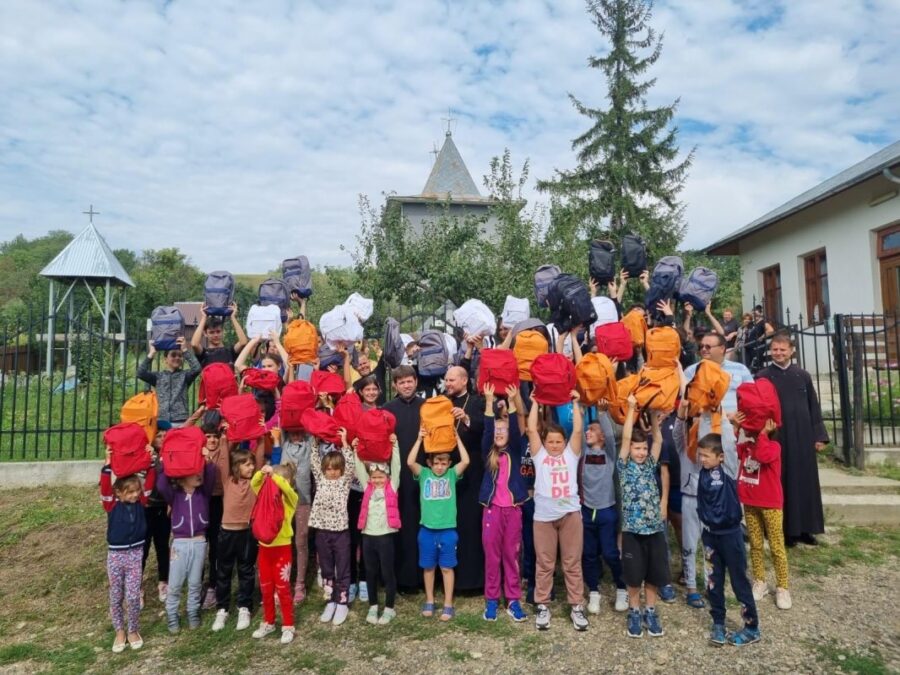 1 500 de ghiozdane pentru elevi din judetul vaslui