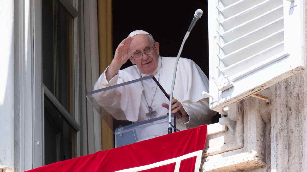 Angelus 21 08