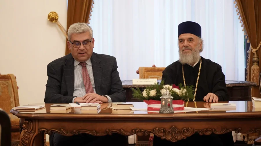 Arh. dunarii de Jos 13 ani.jpg