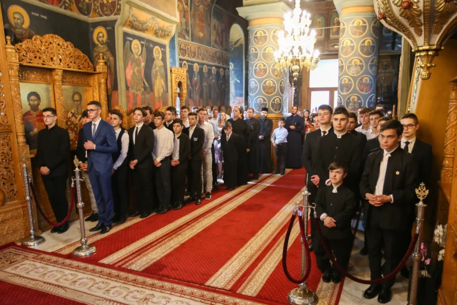 Burse elevi si studenti 4614.jpg