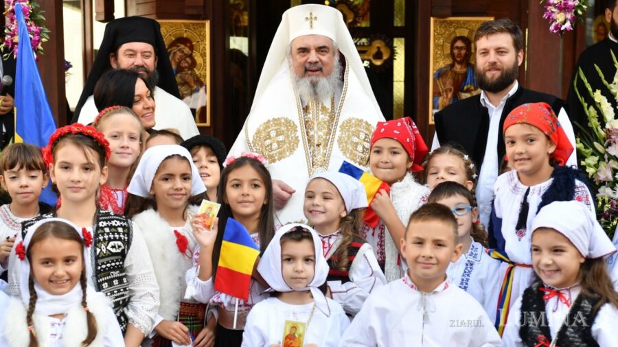 Duminica parintilor si copiilor rugaciune comuna si conlucrare pentru comuniune si mantuire