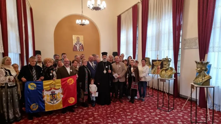 Expo centenarul incoronarii arhiepiscopia alba iuliei 1 7.jpeg