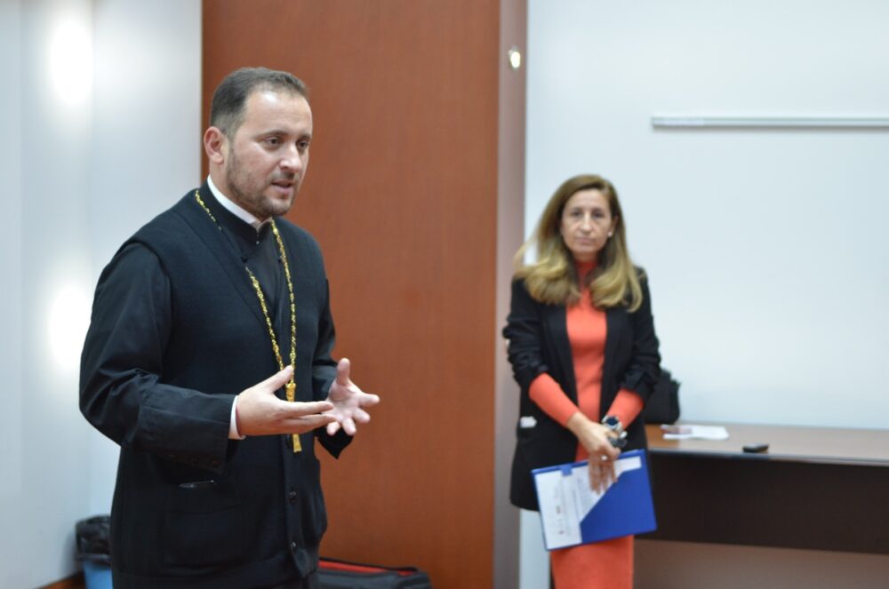 Campanie prevenire adictii digitale in randul elevilor