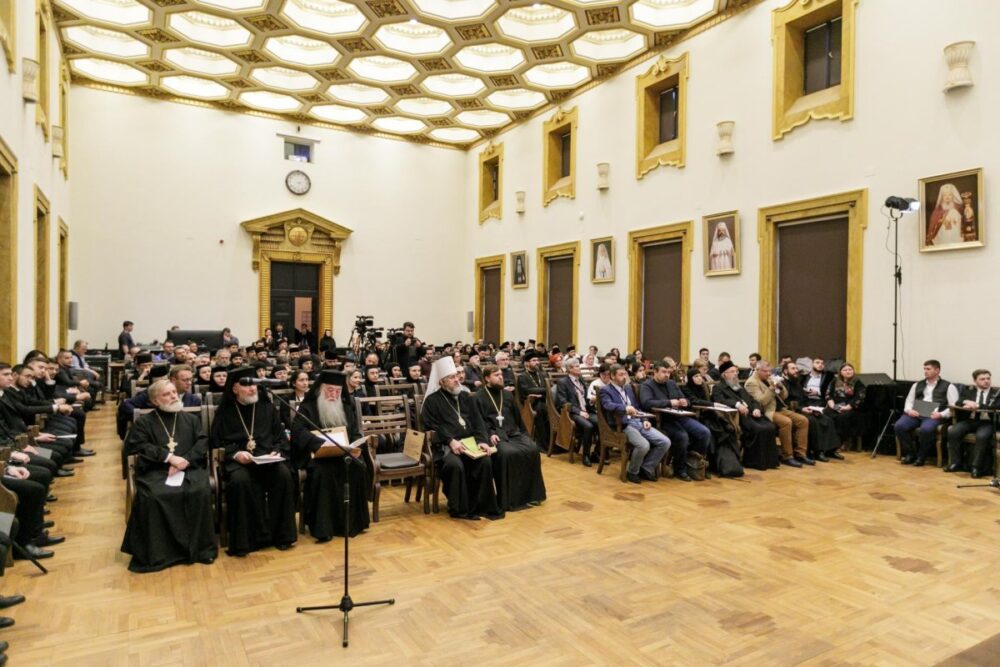 Simpozion international dedicat sfantului paisie de la neamt