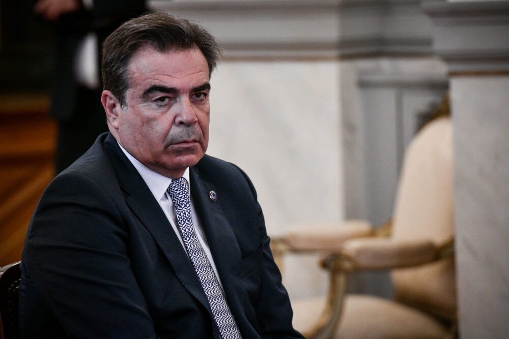 ΕΠΙΔΟΣΗ ΠΑΡΑΣΗΜΩΝ ΑΠΟ ΤΗΝ ΠτΔ ΚΑΤ. ΣΑΚΕΛΛΑΡΟΠΟΥΛΟΥ (ΤΑΤΙΑΝΑ ΜΠΟΛΑΡΗ/EUROKINISSI)
