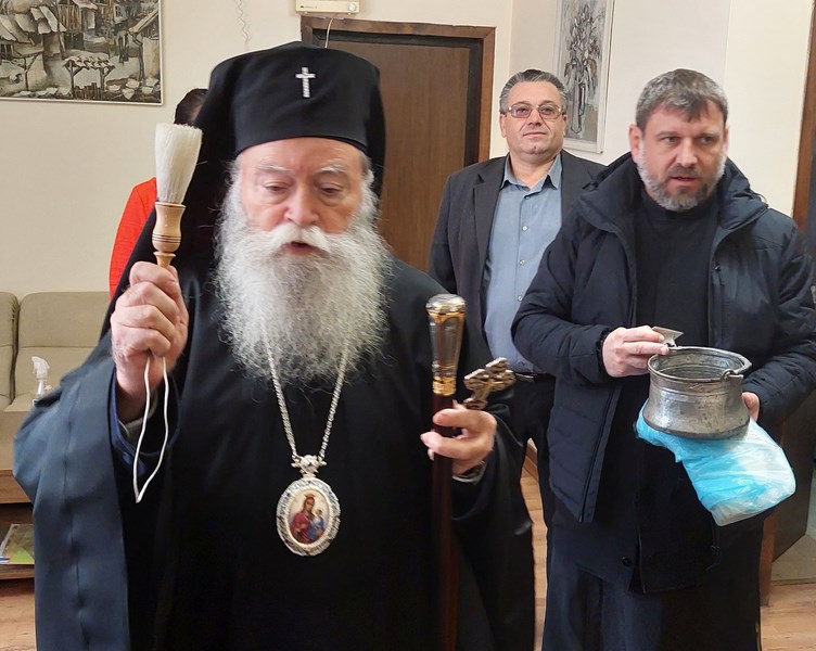 17.01.23 богоявленска вода1