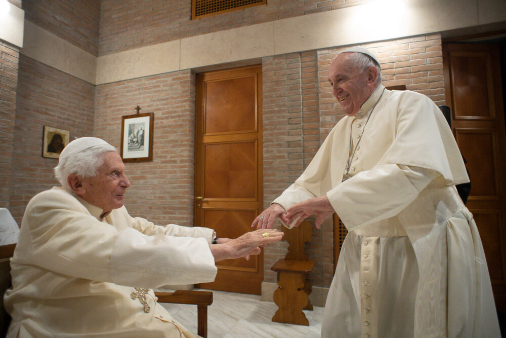 28pope benedict 1 d834 superJumbo