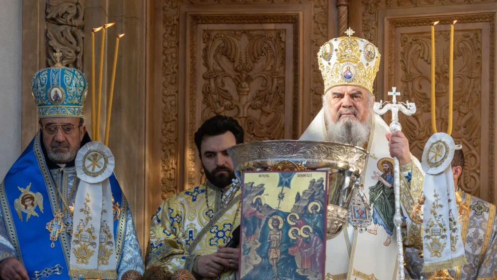 Patriarhul Daniel Boboteaza 2023.jpg