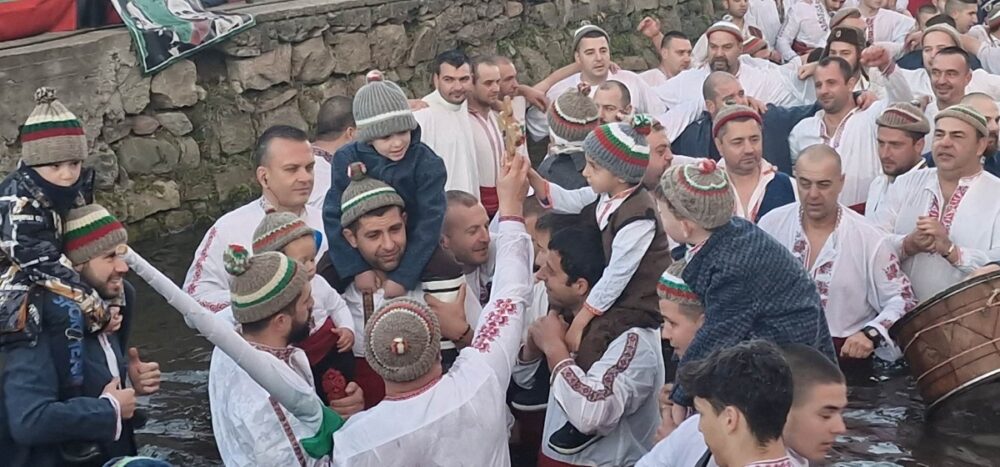 Tundja krust bgnes