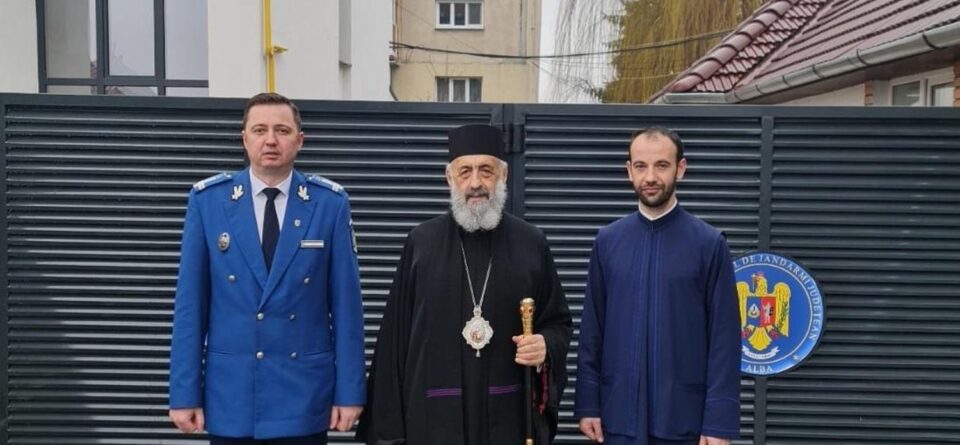 Vizita arhiereasca la inspectoratul de jandarmi judetean avram iancu alba
