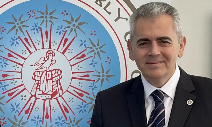 ΜΑΧΙΜΟΣ