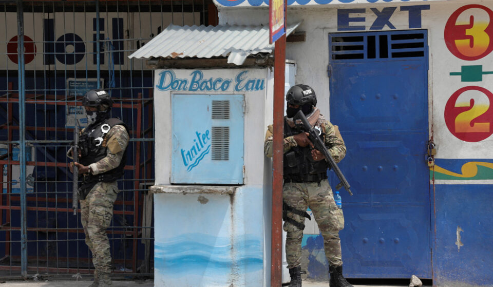 HAITI POLICE GANGS