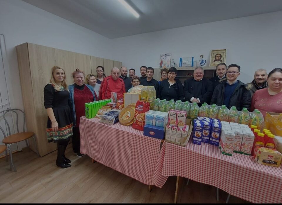 Sprijin de la parohii pentru un centru din judetul dambovita