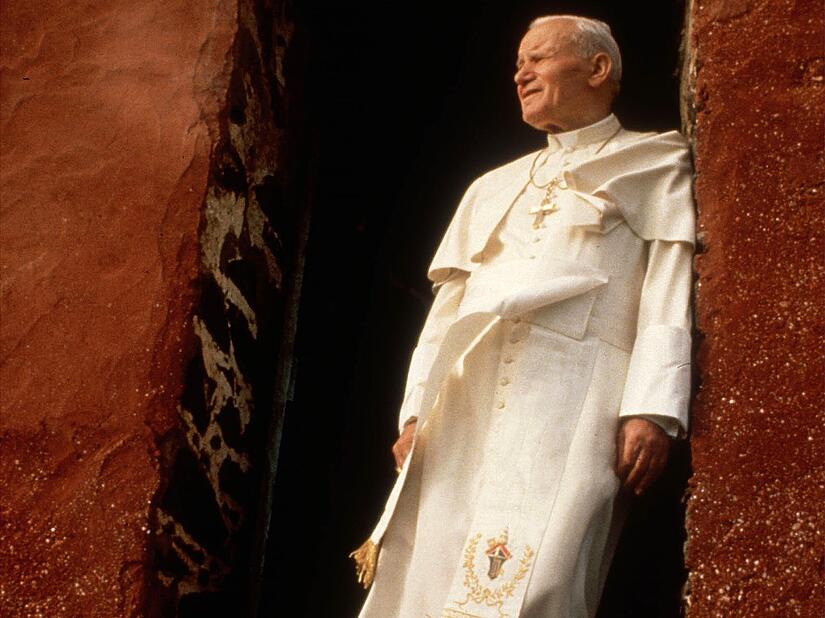 1992 Photo Of Blessed John Paul Ii On The Threshold Of Former Slave Trade Depot In Senegal