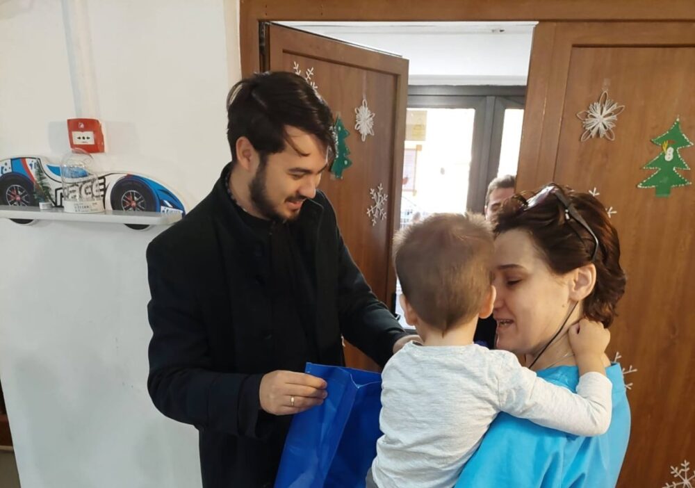 Daruri pentru copiii de la centrul buburuza