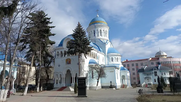 Episcopia de balti..jpg