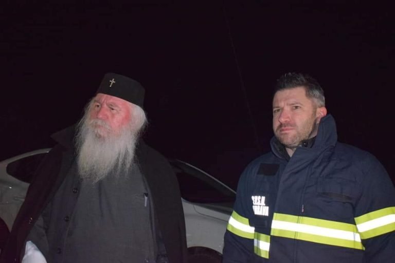 Mitropolitul banatului in localitati afectate de inundatii