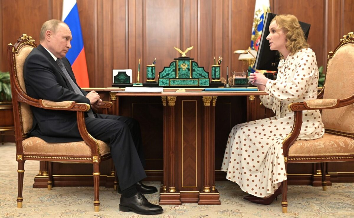 Putin lvova byelova e1679079379344