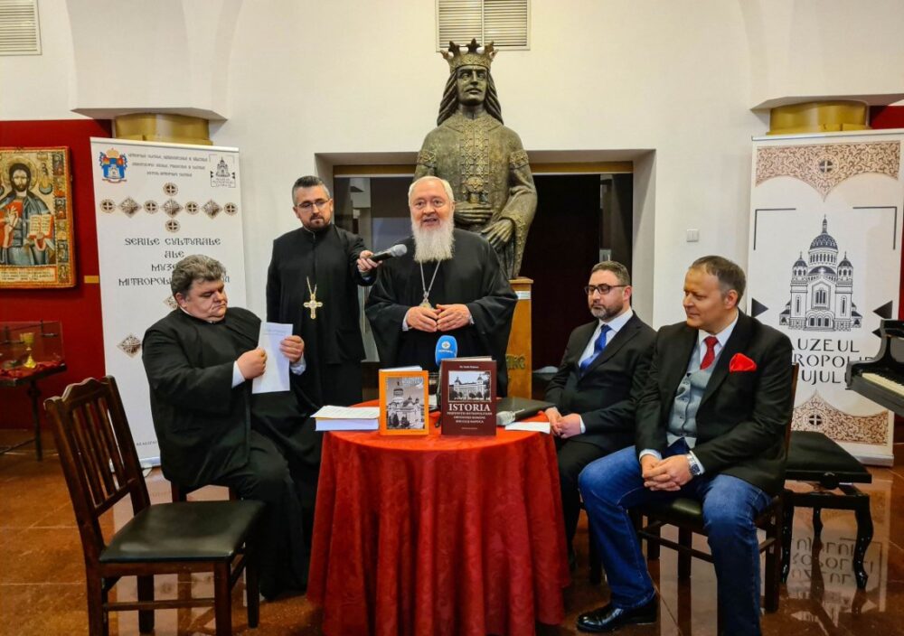 Volum despre istoria resedintei mitropolitane din cluj napoca