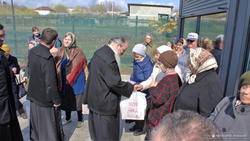Campania impreuna aducem lumina in suflete a episcopiei husilor a ajuns in basarabia