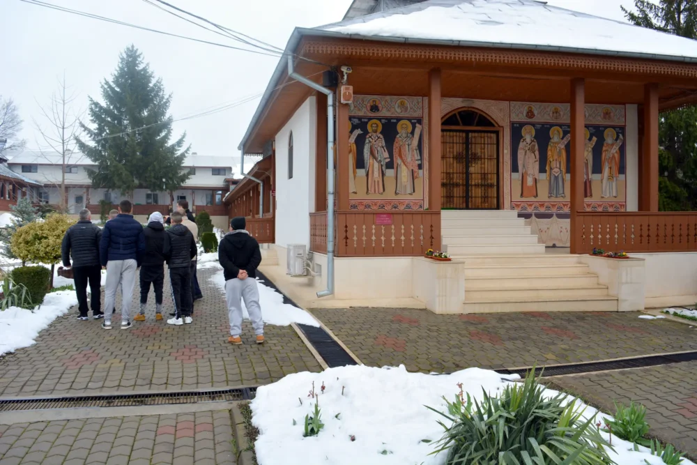 Detinuti Penitenciarul Focsani.jpg