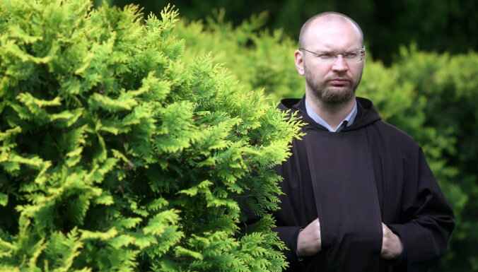 Krisjanis dambergs priesteris