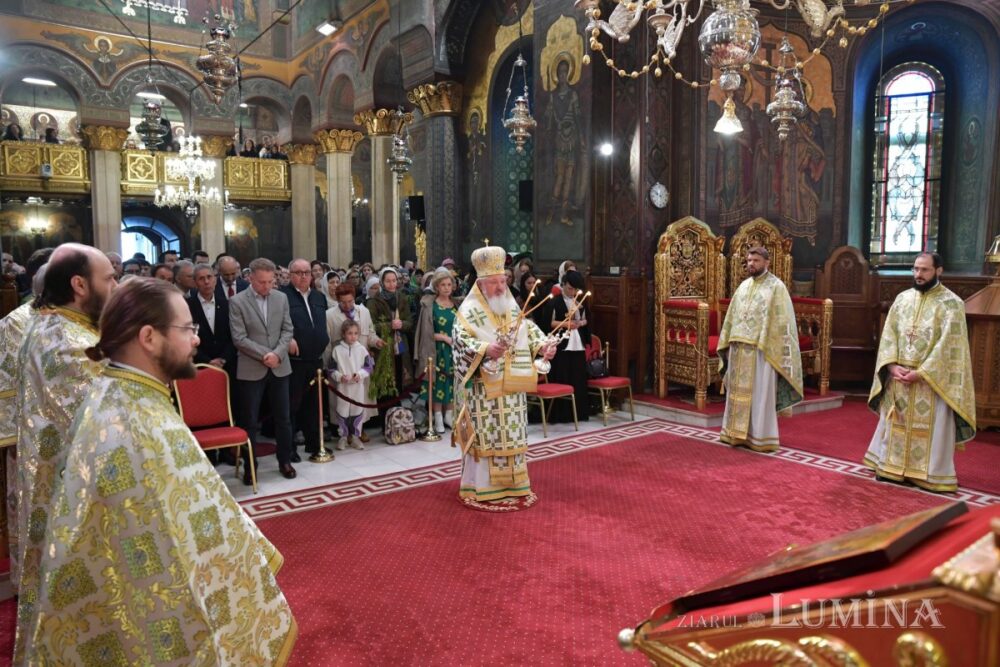 Praznicul floriilor pe colina patriarhiei