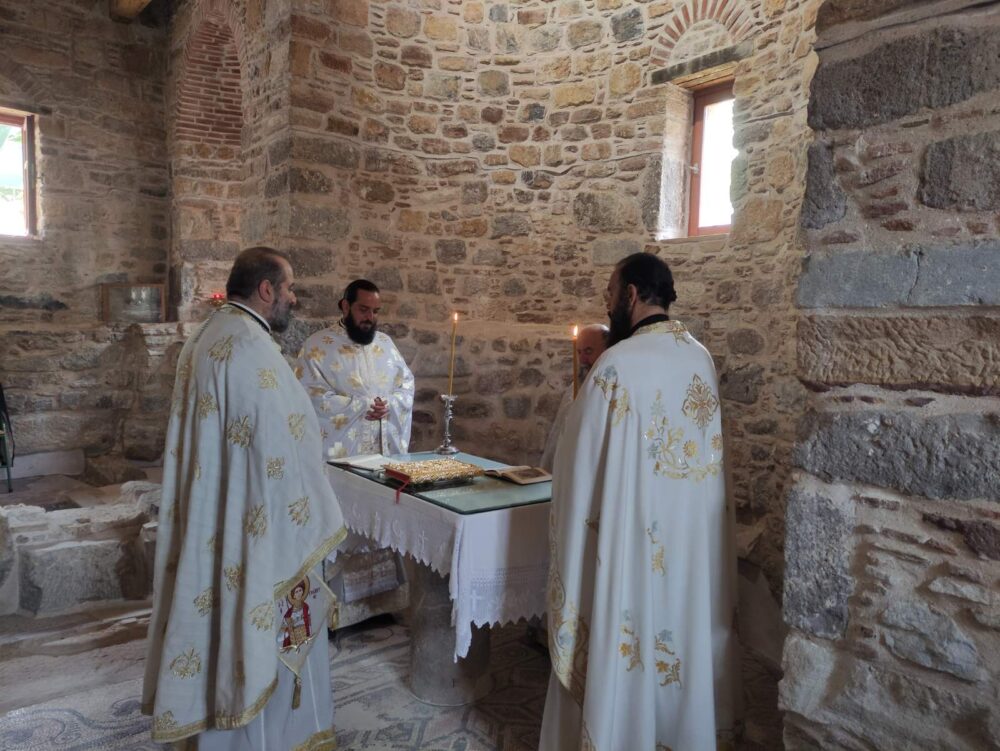 001 3 ΣΥΛΛΕΙΤΟΥΡΓΟ ΣΤΗΝ ΠΑΛΑΙΟΧΡΙΣΤΙΑΝΙΚΗ ΒΑΣΙΛΙΚΗ ΑΓΙΟΥ ΙΣΙΔΩΡΟΥ