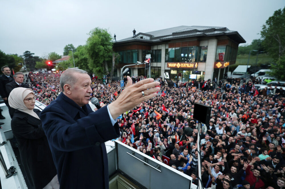 2023 05 28T191317Z 666479653 RC2V71AVKZJF RTRMADP 3 TURKEY ELECTION ERDOGAN SPEECH pic4 zoom 1500x1500