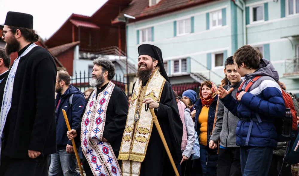 Benedict bistriteanul Catre tineri de ziua lor.jpg