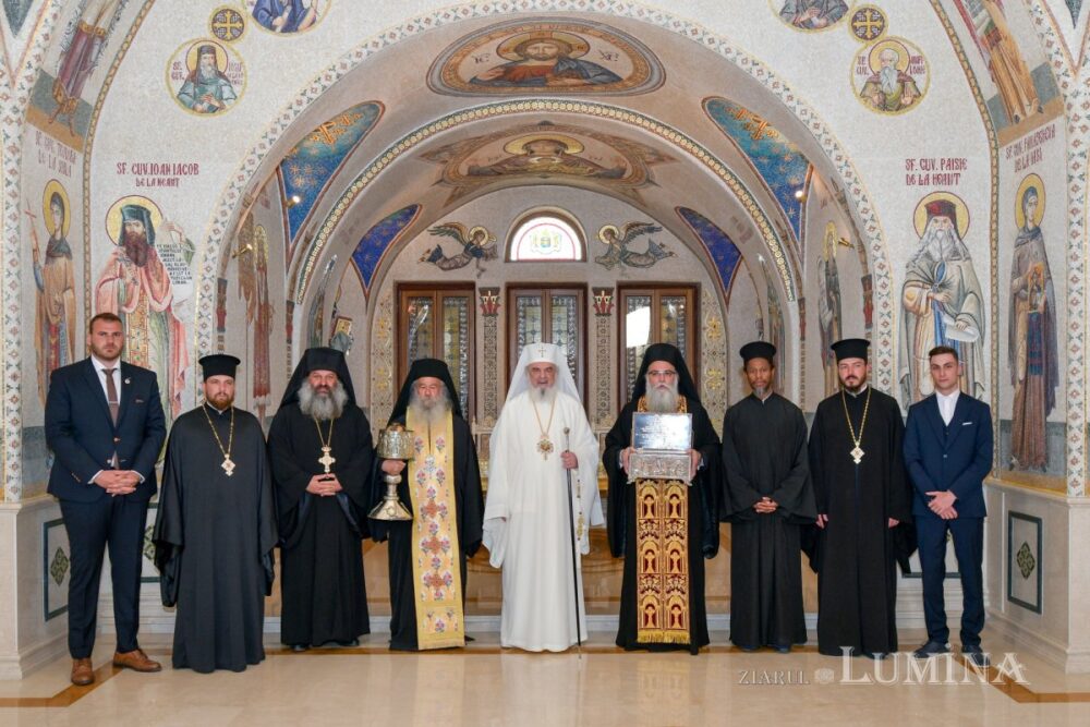 Delegatie din grecia in vizita la patriarhia romana