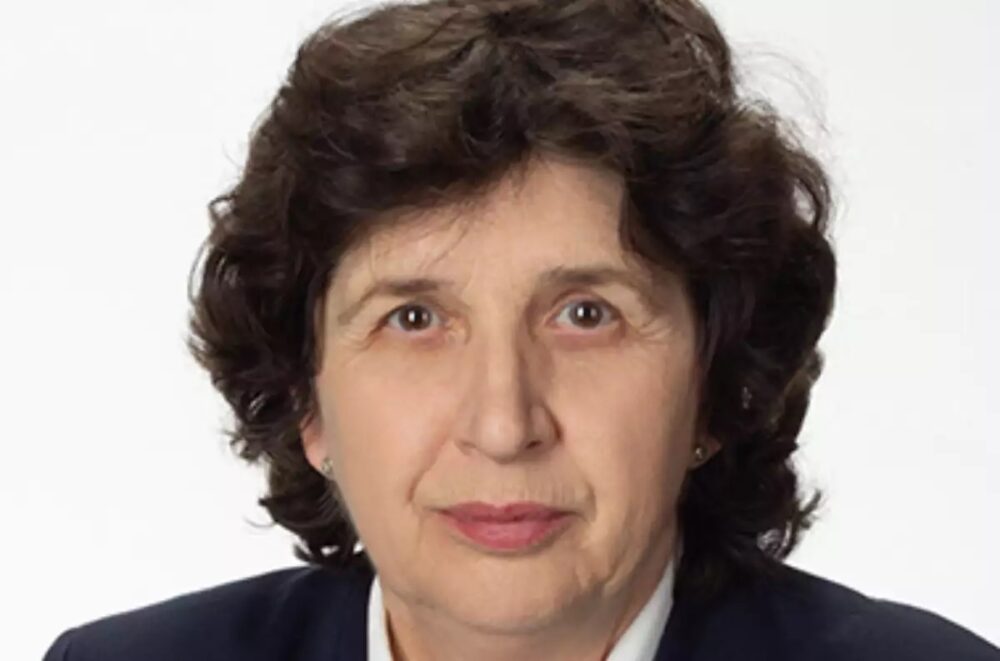 Maria eznepidou komma nikh